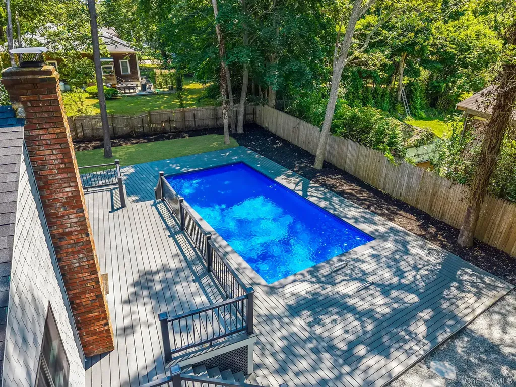 38 Columbia Avenue Westhampton NY 11977