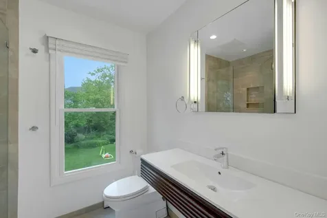 31 Pierce Drive Pleasantville NY 10570