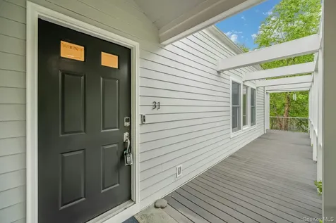 31 Pierce Drive Pleasantville NY 10570