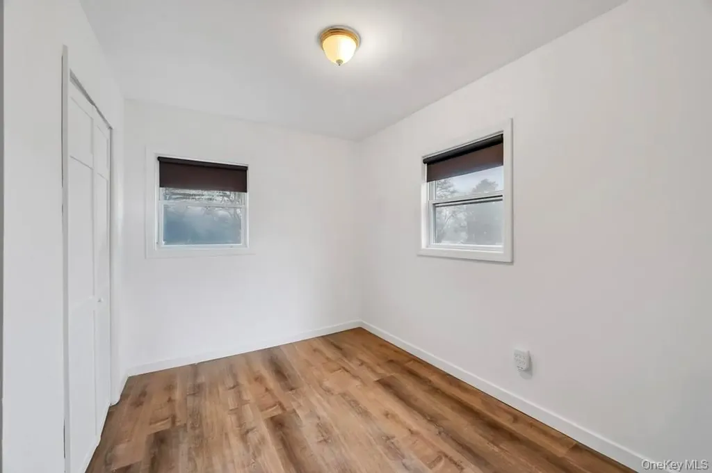 159 Dawn Drive Centereach NY 11720