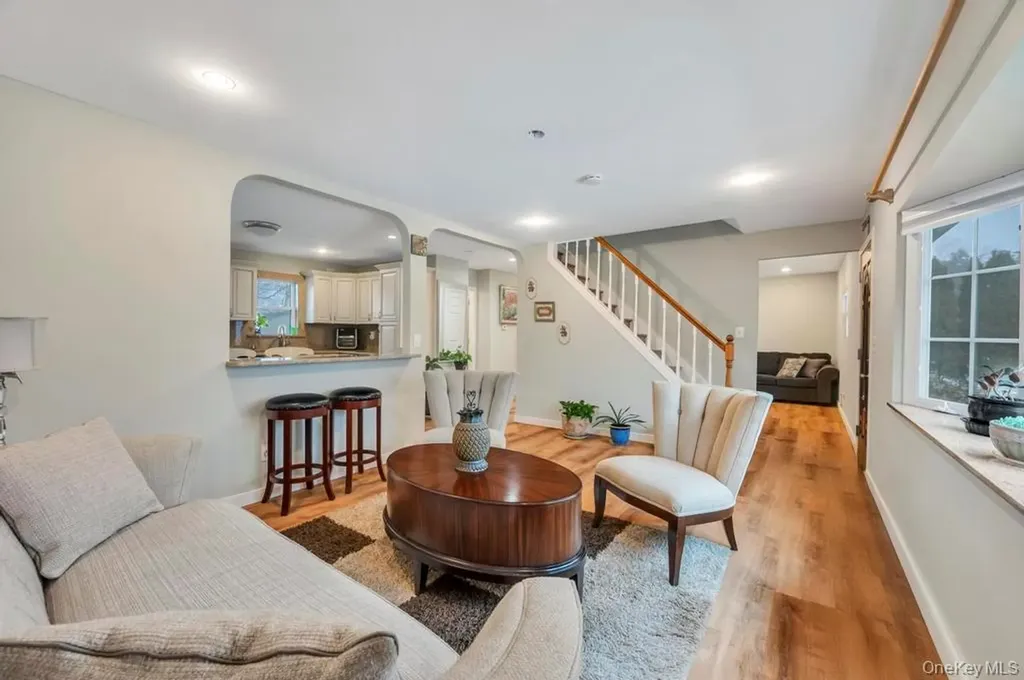 159 Dawn Drive Centereach NY 11720