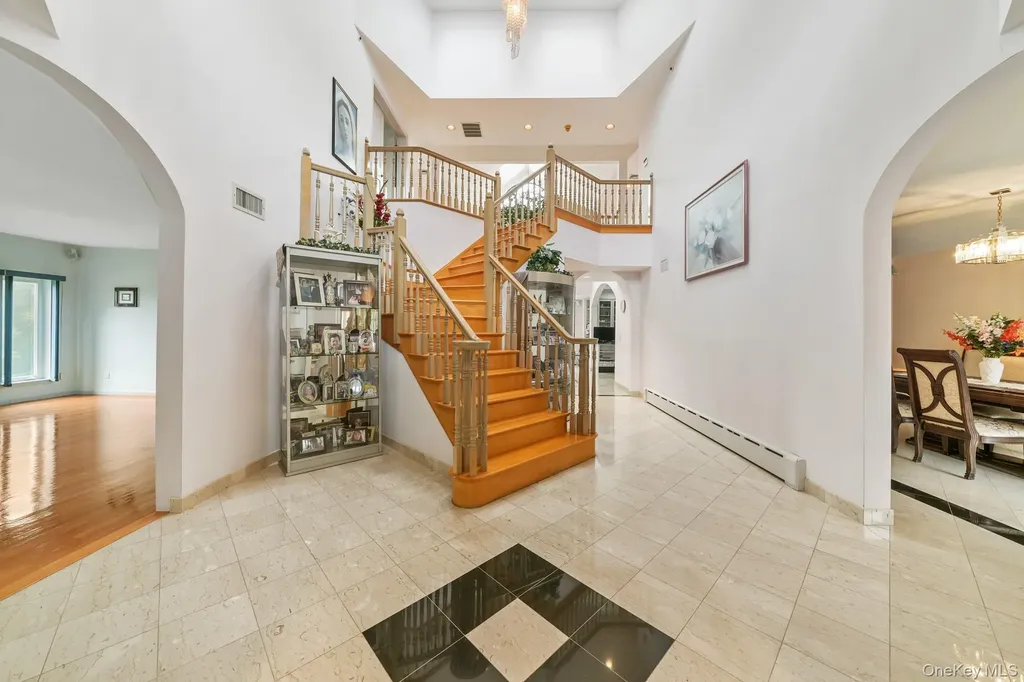 47 Westchester View Lane White Plains NY 10607
