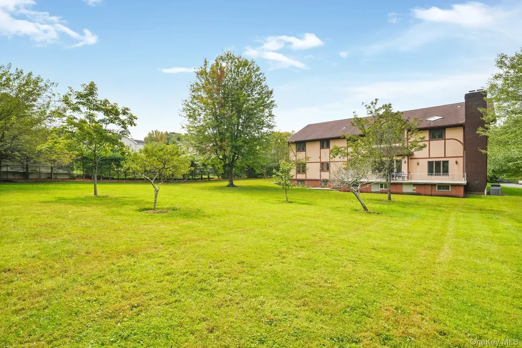 47 Westchester View Lane White Plains NY 10607