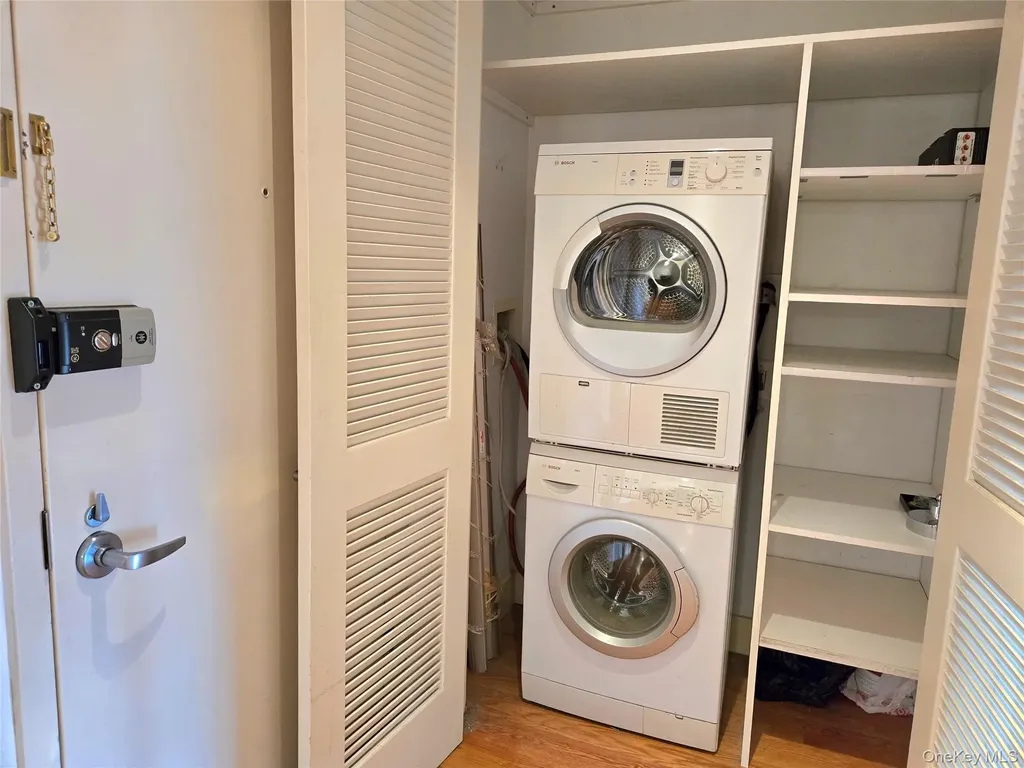 140-21 32nd Avenue Flushing NY 11354