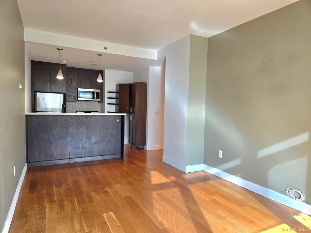 140-21 32nd Avenue Flushing NY 11354