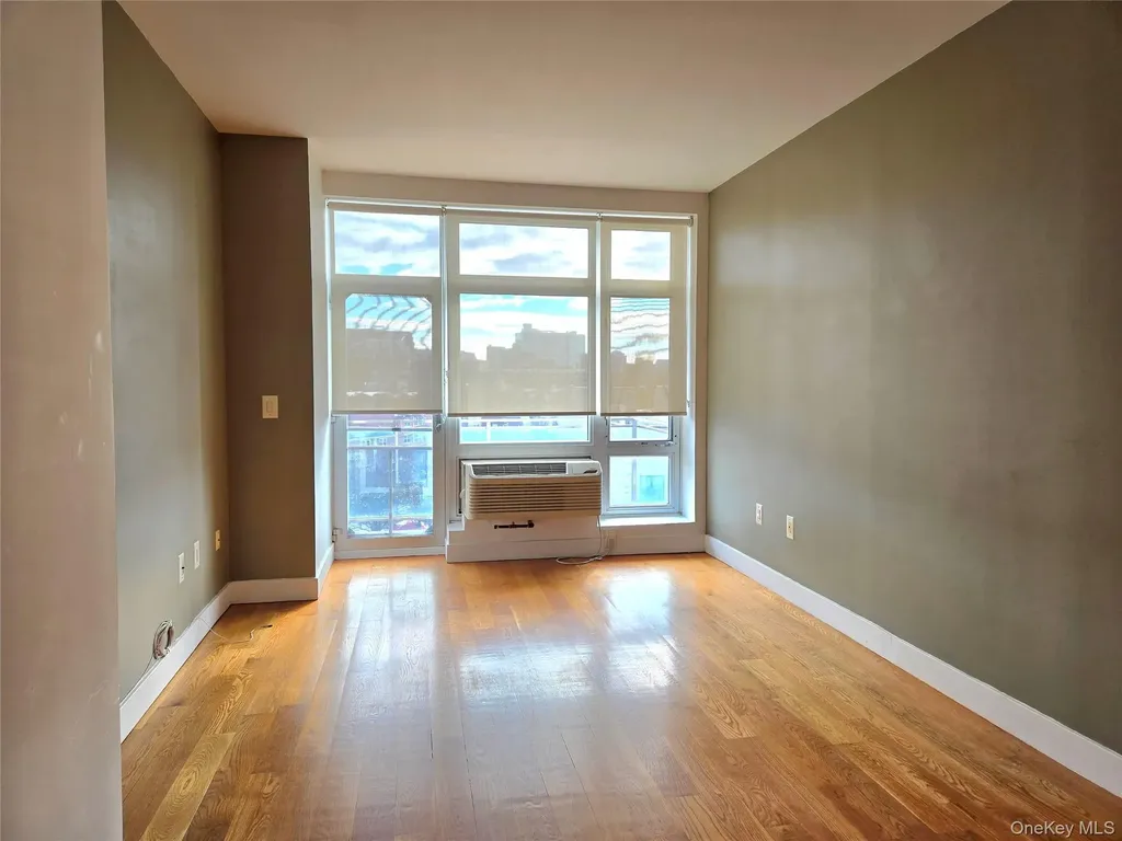 140-21 32nd Avenue Flushing NY 11354