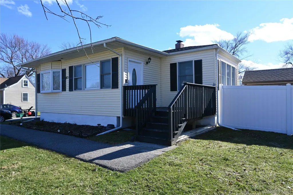 83 Lake Region Boulevard Monroe NY 10950