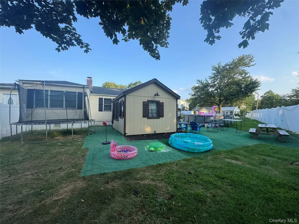 83 Lake Region Boulevard Monroe NY 10950