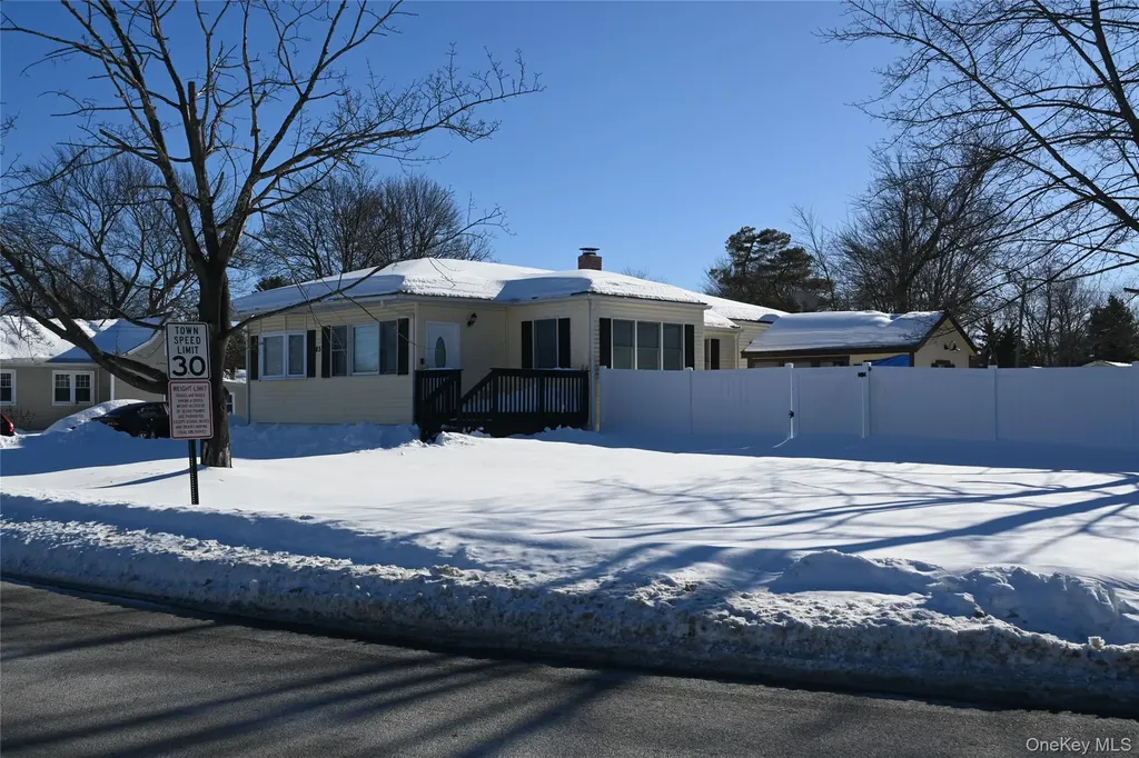 83 Lake Region Boulevard Monroe NY 10950