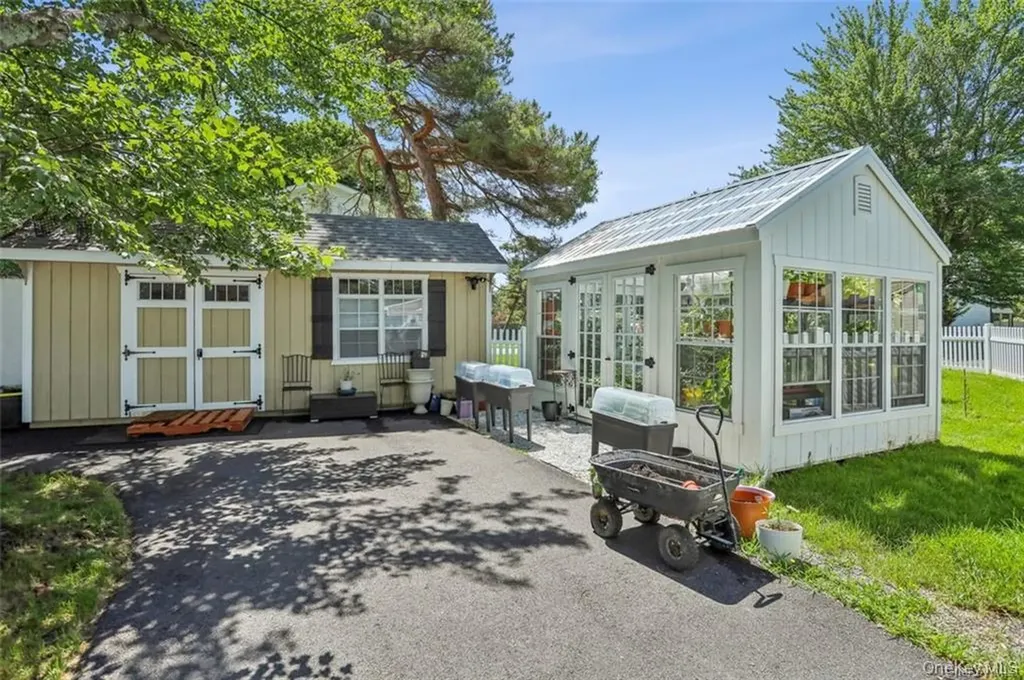 83 Lake Region Boulevard Monroe NY 10950