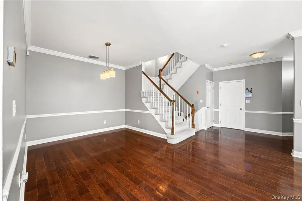 192 Benefield Boulevard Peekskill NY 10566