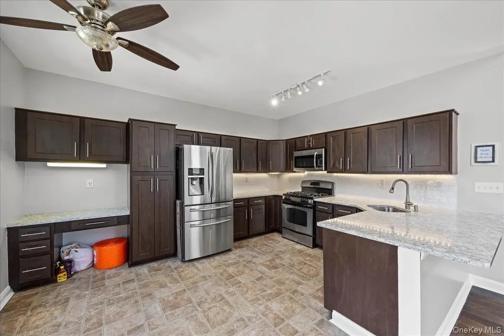 192 Benefield Boulevard Peekskill NY 10566