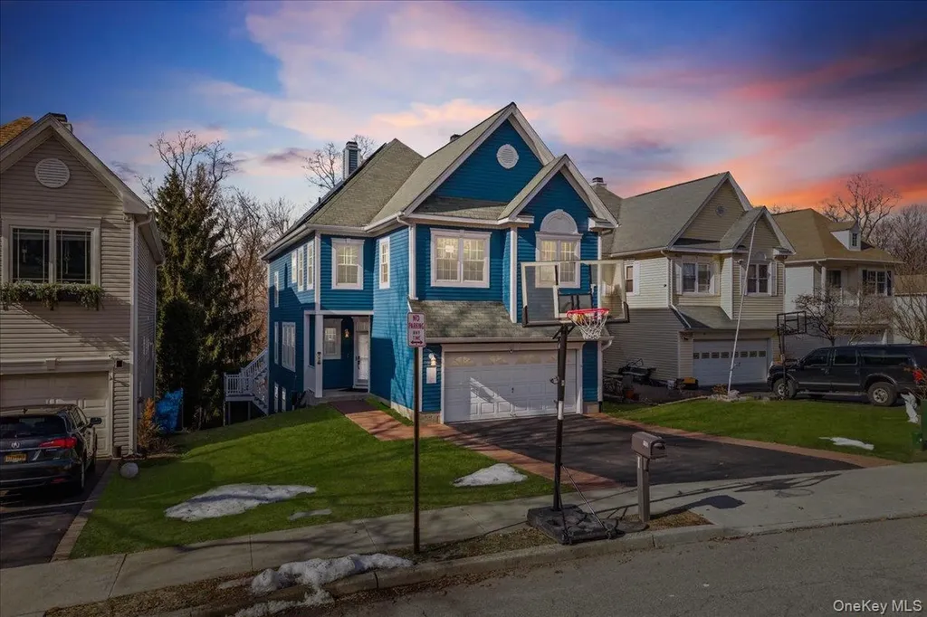 192 Benefield Boulevard Peekskill NY 10566