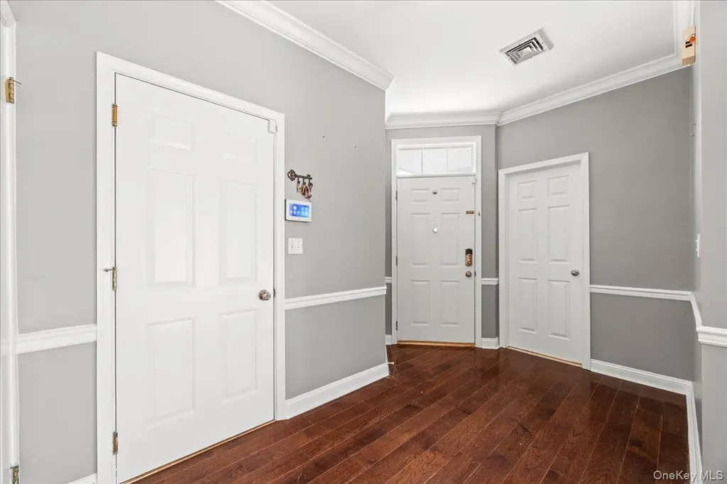 192 Benefield Boulevard Peekskill NY 10566