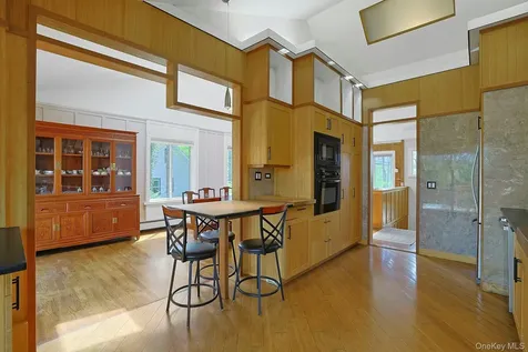 136 Furnace Woods Road Cortlandt Manor NY 10567