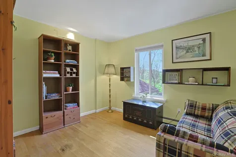 136 Furnace Woods Road Cortlandt Manor NY 10567