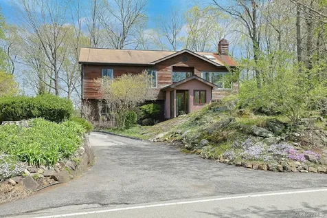 136 Furnace Woods Road Cortlandt Manor NY 10567