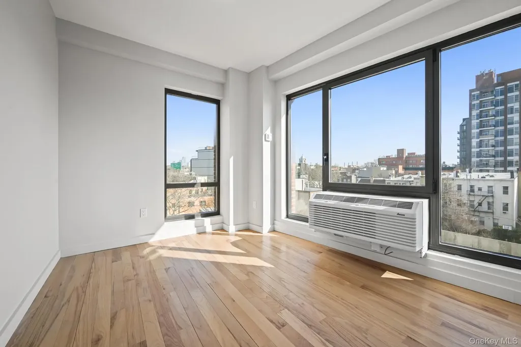 444 Graham Avenue Brooklyn NY 11211