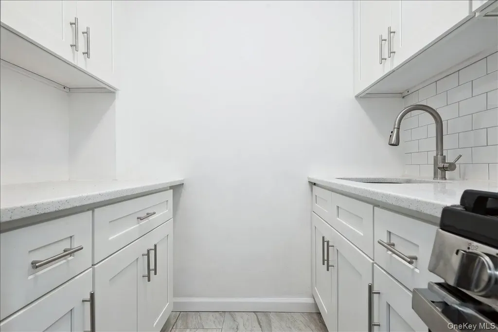110-45 Queens Forest Hills NY 11375
