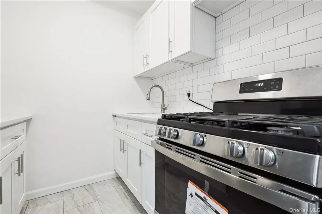 110-45 Queens Forest Hills NY 11375