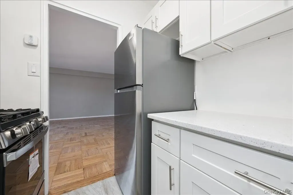 110-45 Queens Forest Hills NY 11375