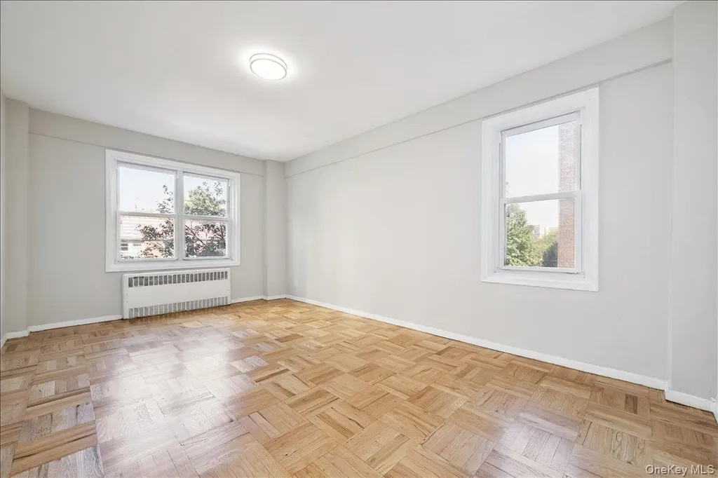 110-45 Queens Forest Hills NY 11375
