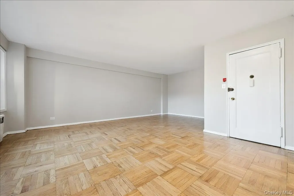 110-45 Queens Forest Hills NY 11375