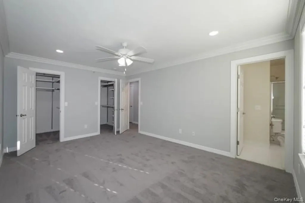 47 Stevens Place Coram NY 11727