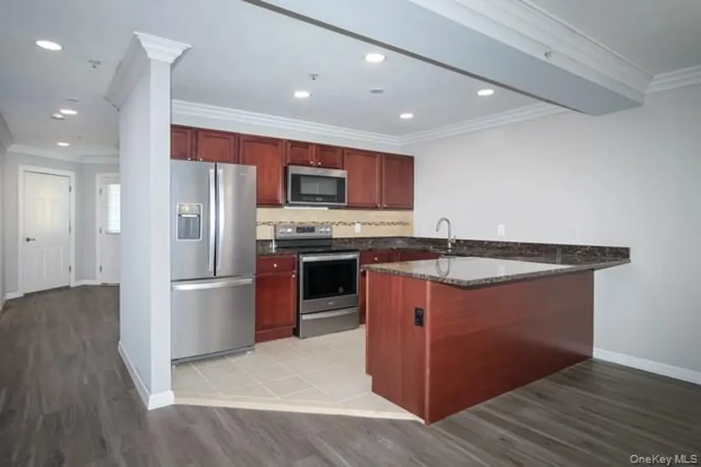 47 Stevens Place Coram NY 11727