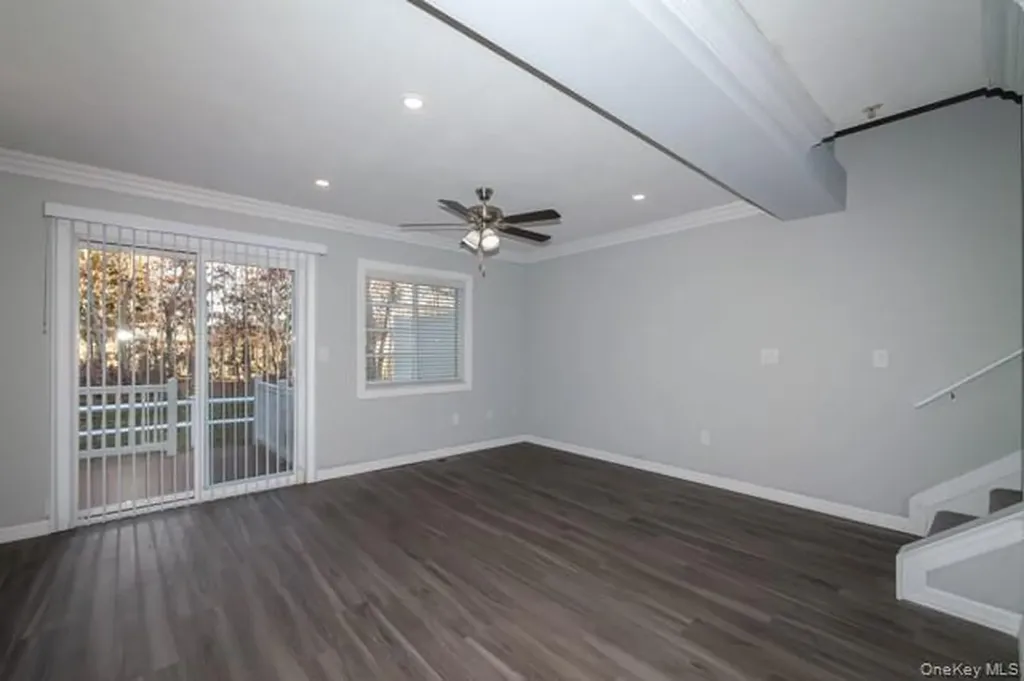 47 Stevens Place Coram NY 11727