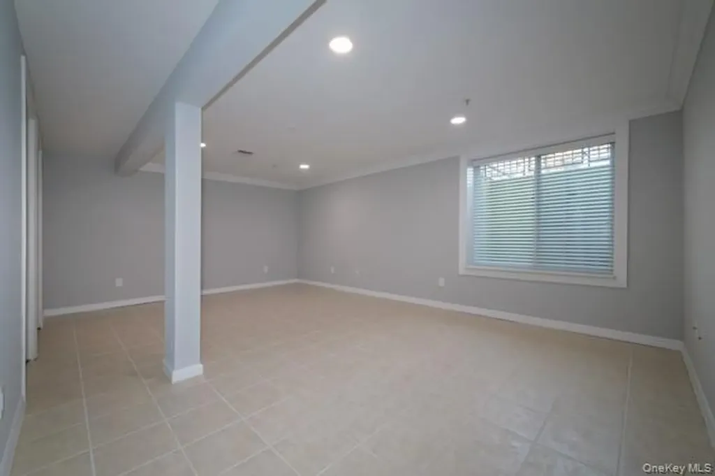 47 Stevens Place Coram NY 11727