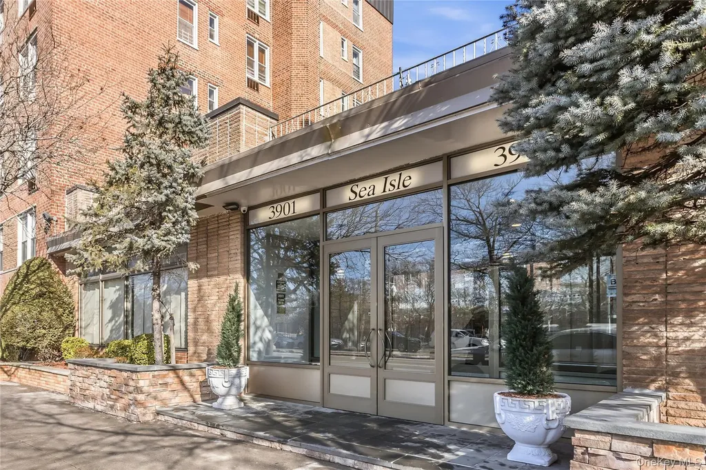 3901 Nostrand Avenue Apt 4b Brooklyn NY 11235