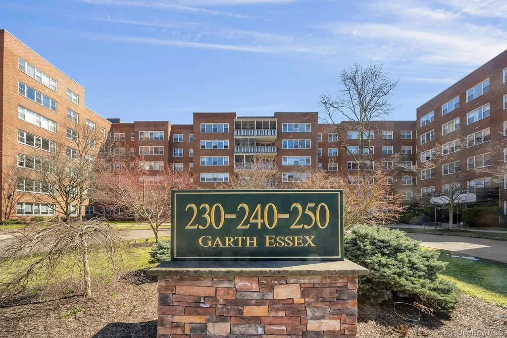 240 Garth Road Scarsdale NY 10583