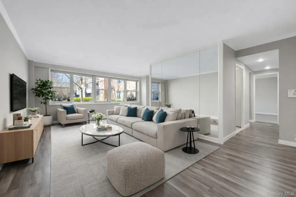 240 Garth Road Scarsdale NY 10583