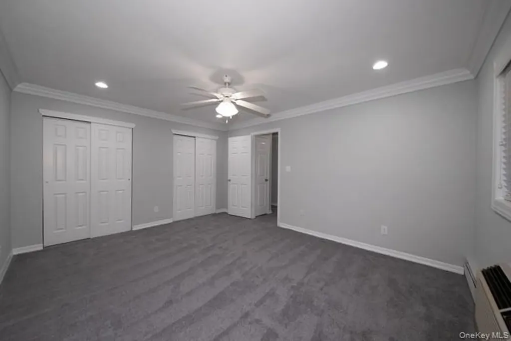 25 Westgate Drive Bohemia NY 11716
