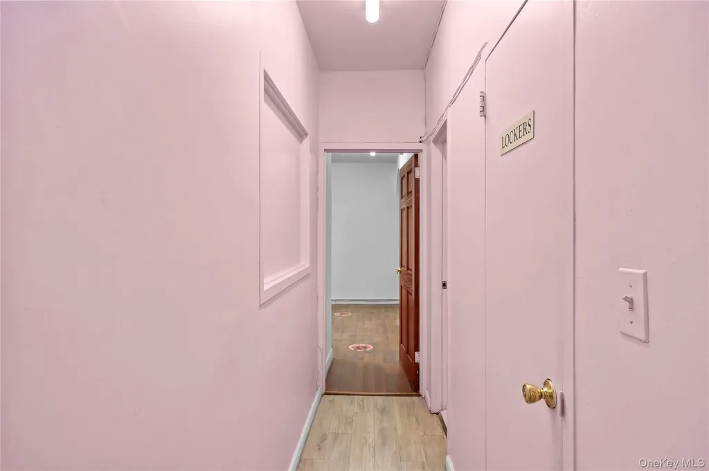 15611 Aguilar Avenue Flushing NY 11367
