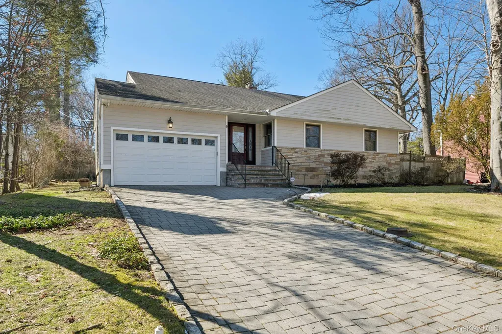 6 Saint George Road Great Neck NY 11021