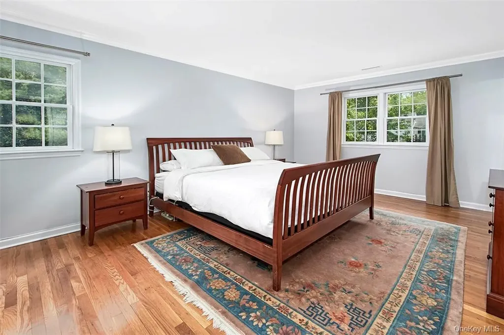21 Douglas Circle Rye NY 10580