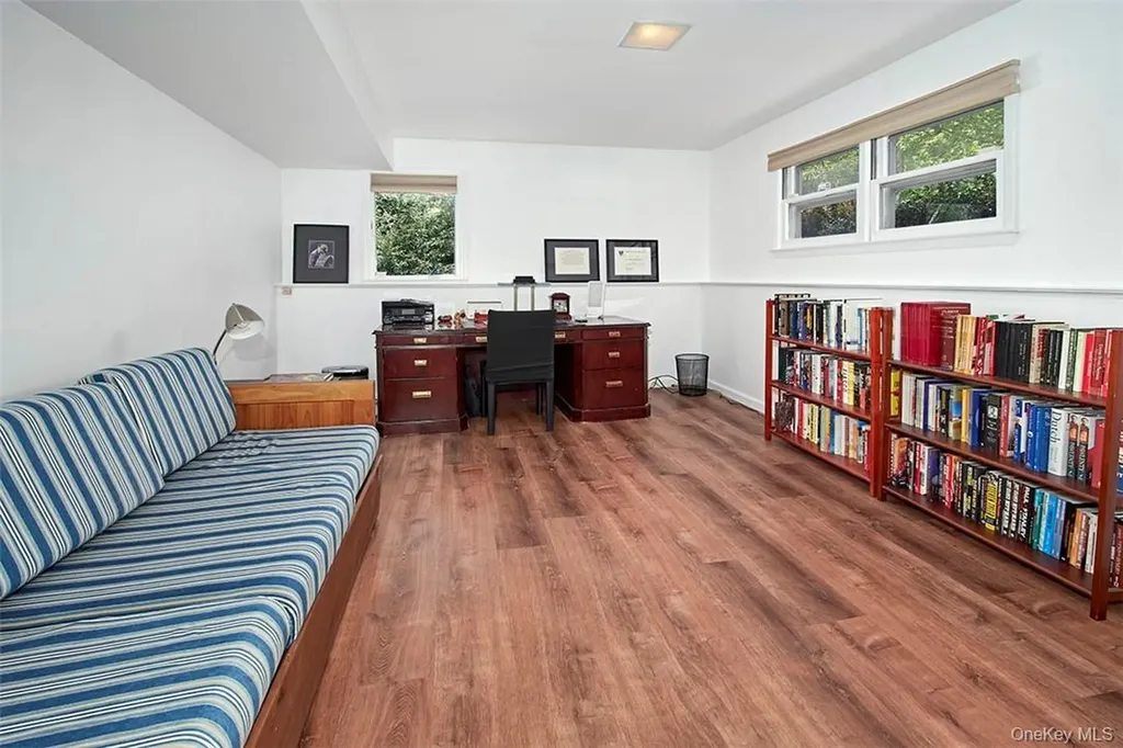 21 Douglas Circle Rye NY 10580