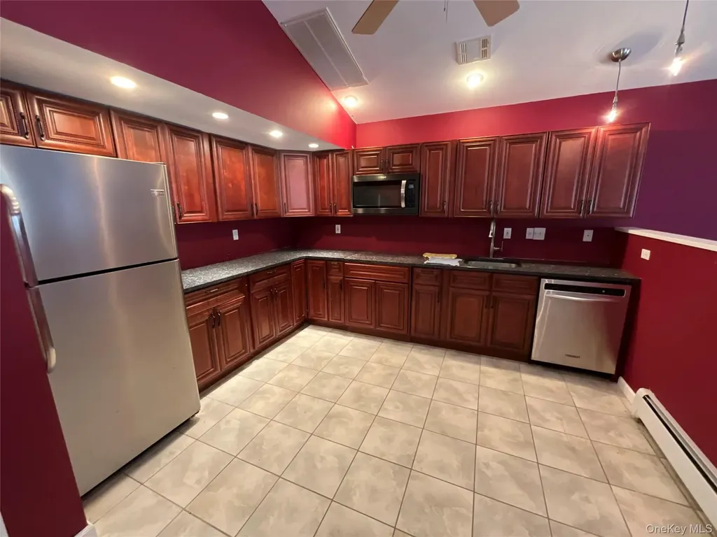 80 Old Quaker Hill Road Monroe NY 10950