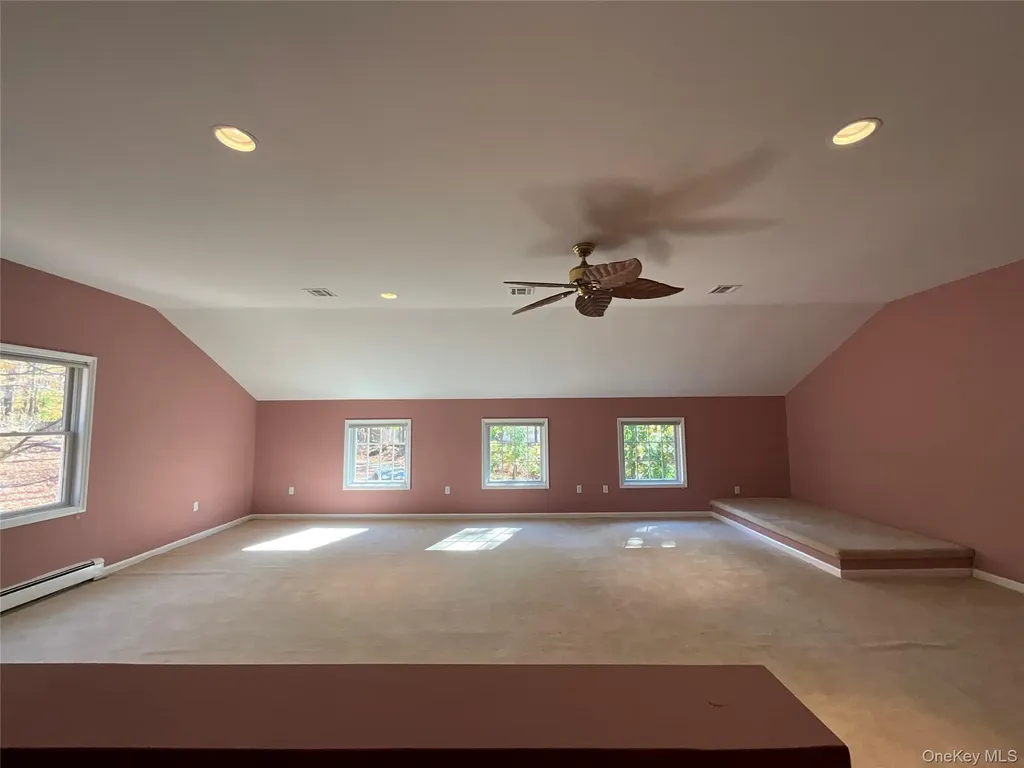 80 Old Quaker Hill Road Monroe NY 10950