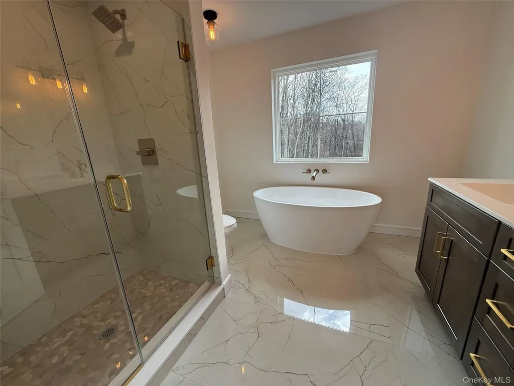 7 Morrow Court Walden NY 12586