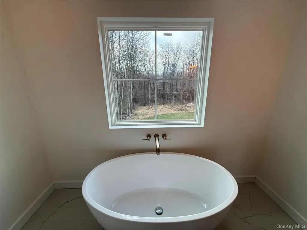 7 Morrow Court Walden NY 12586