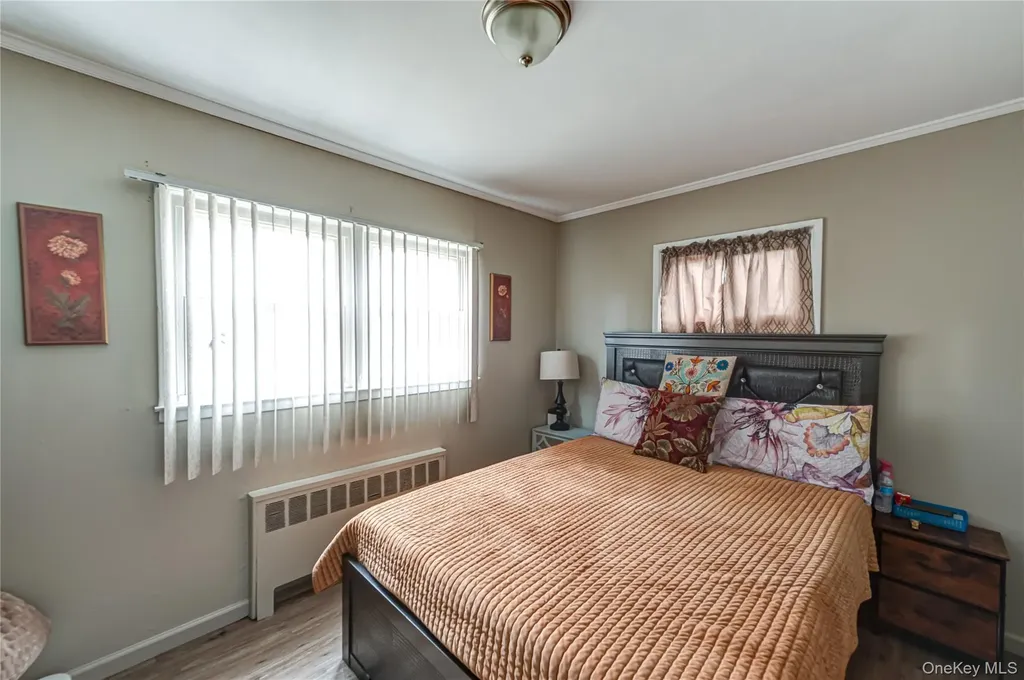 10 Sinclair Drive Greenlawn NY 11740