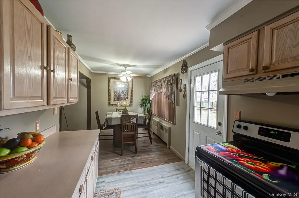 10 Sinclair Drive Greenlawn NY 11740