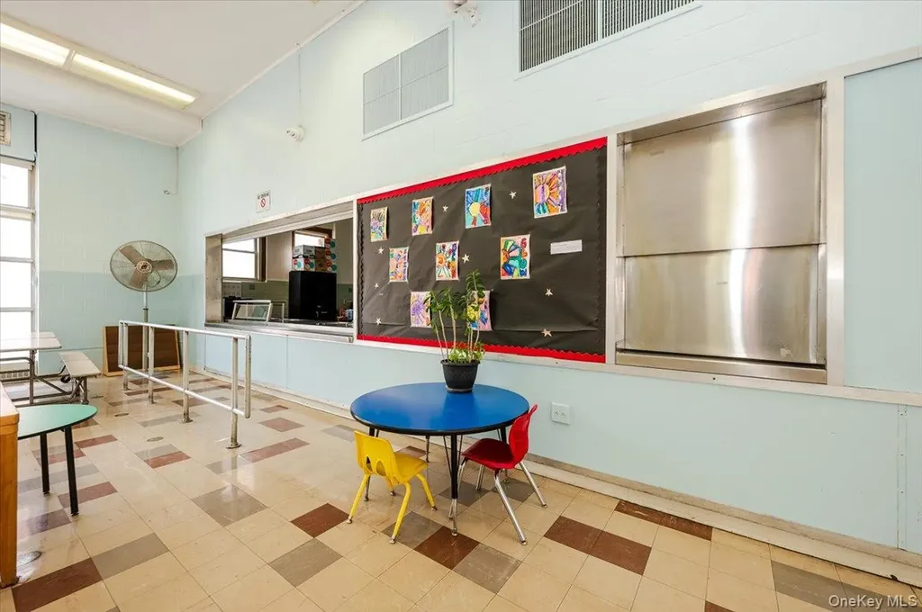 1346 Broadway Hewlett NY 11557