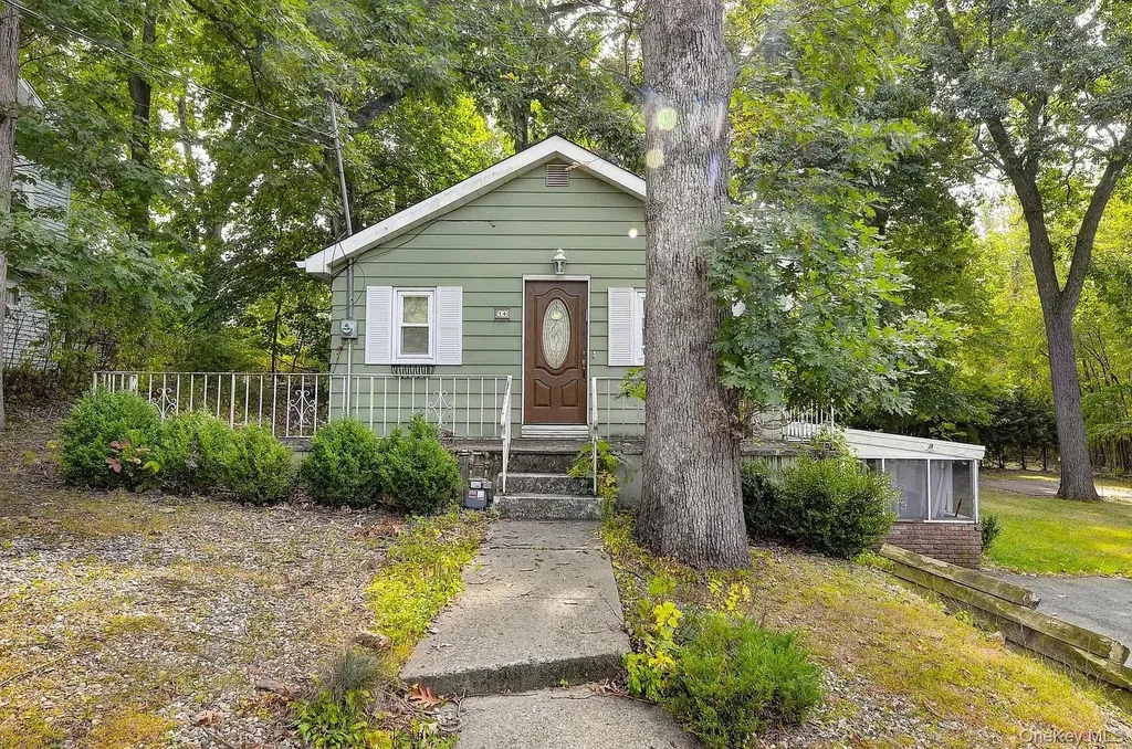 14 Seabird Avenue Spring Valley NY 10977