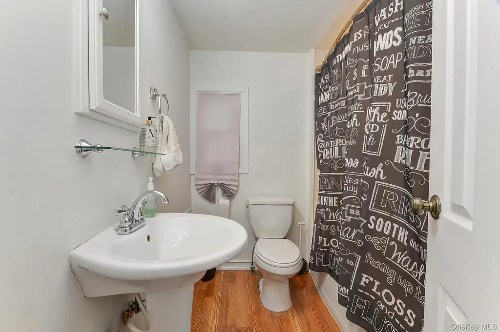 14 Seabird Avenue Spring Valley NY 10977
