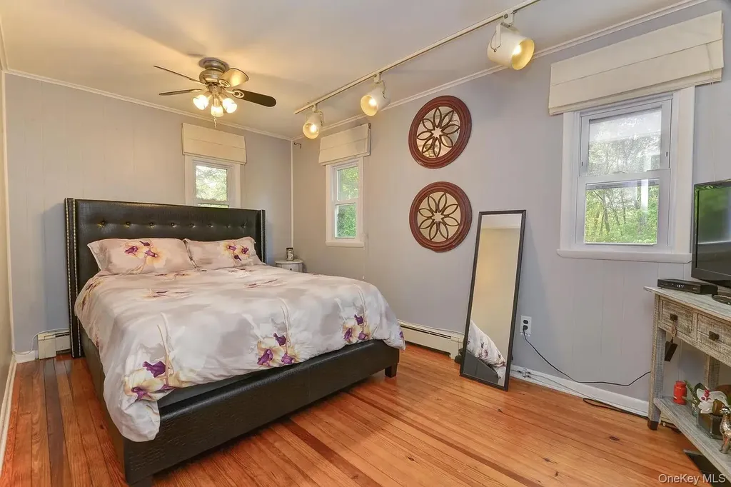 14 Seabird Avenue Spring Valley NY 10977