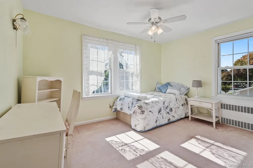 29 Summit Avenue Lynbrook NY 11563
